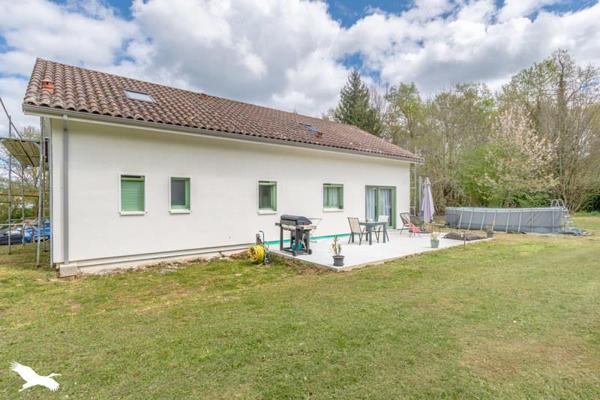 Maison à vendre |  Saint-Jouvent |  6 pièces | 174 m²