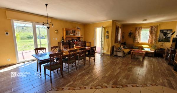 Lagorce - Maison de plain-pied avec logement indépendant - 339 000  HAI