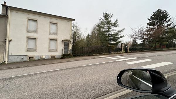 LUDRES, banlieue sud de NANCY, terrain constructible 1533 m2 + maison 560 000 €