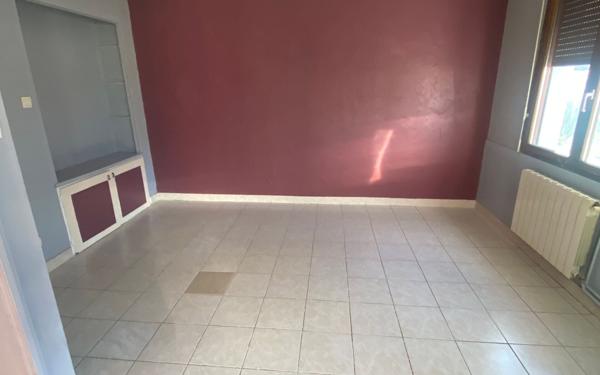 Appartement à louer    2 pièces • 77,80 m2 Échirolles