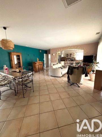 Maison à vendre 4 pièces 123 m² Manduel