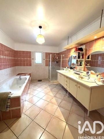 Maison à vendre 4 pièces 123 m² Manduel