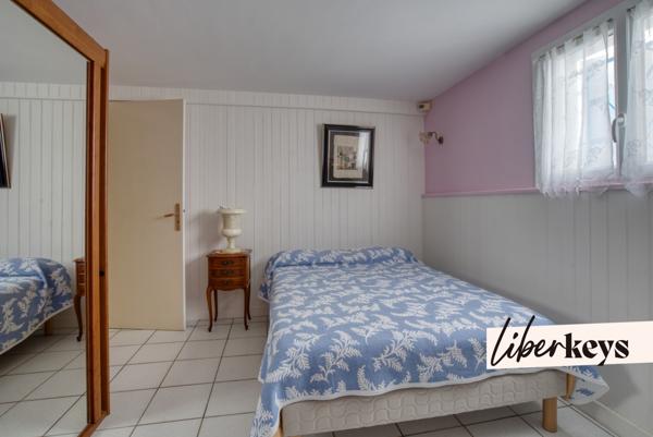 Maison 210 m² avec piscine, dépendances & grand jardin – Saint-Jean-d’Angély 