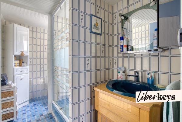 Maison 210 m² avec piscine, dépendances & grand jardin – Saint-Jean-d’Angély 