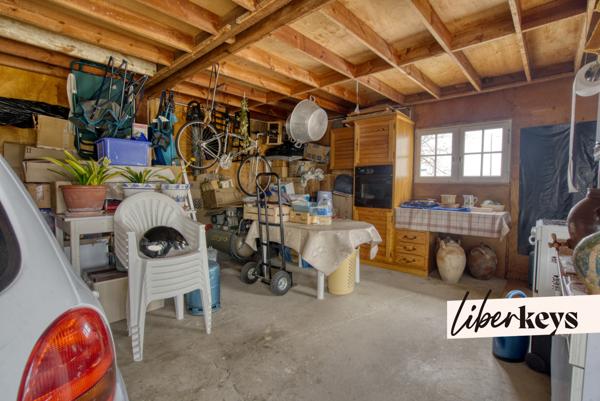 Maison 210 m² avec piscine, dépendances & grand jardin – Saint-Jean-d’Angély 