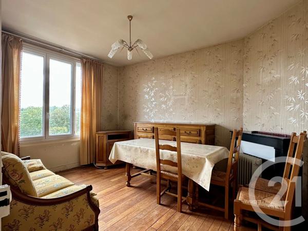 Maison à vendre  4 pièces - 92,26 m 2   COULOMMIERS  - 77