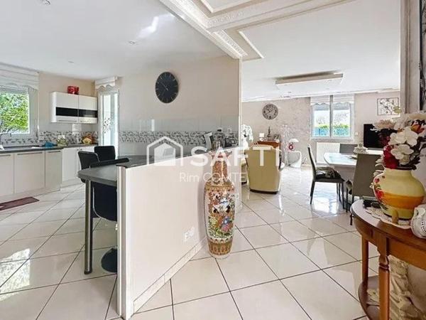 Maison récente , sans travaux à prévoir, avec piscine!!