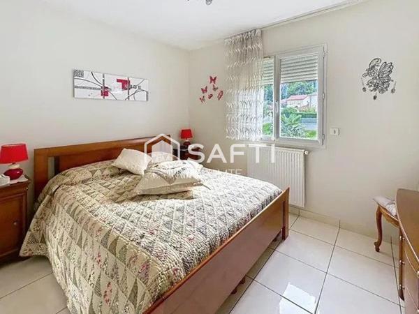 Maison récente , sans travaux à prévoir, avec piscine!!