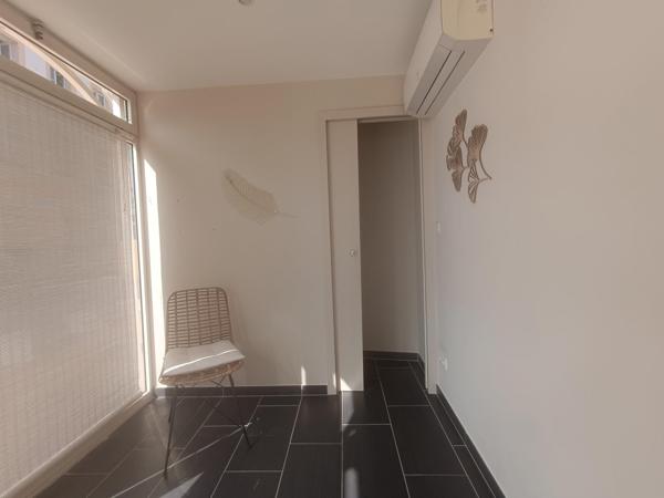 IMMEUBLE AVEC LOCAL  ET APPARTEMENT LOUES EN BAIL PRECAIRE