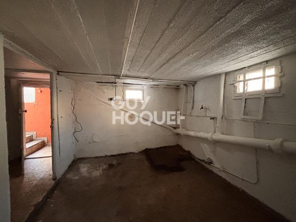 SAINT DENIS Maison familiale avec balcon, garage