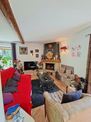 Maison à vendre 545 000 € Saint-Thibaud-de-Couz 7 p 197 m² DPE D