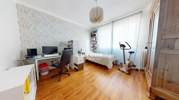 Belle maison des années 50 sur terrain de 1000m2