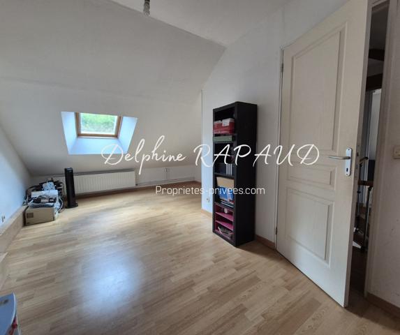 Charmante maison avec jardin bucolique en bord de rivière