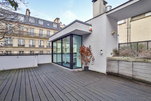 Maison
         8 pièces
        - 570 m² Bien prestige 9 200 000 € *