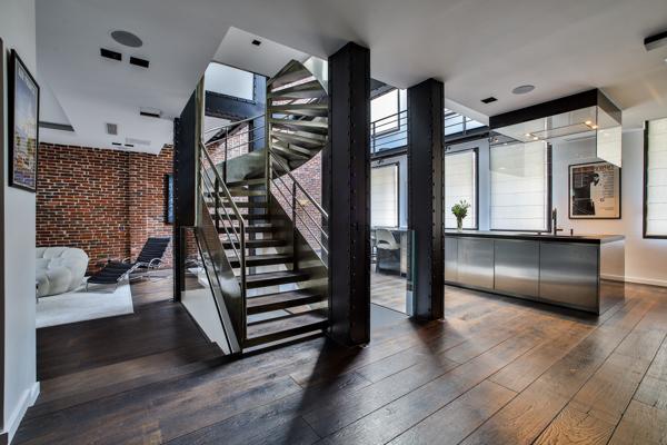 Maison
         8 pièces
        - 570 m² Bien prestige 9 200 000 € *