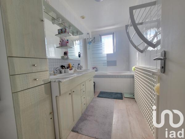 Maison à vendre 5 pièces 129 m² Bellevigne-les-Châteaux