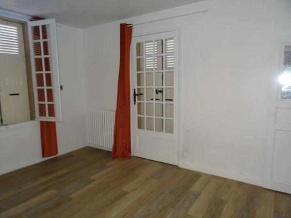 Achat - Maison | Maison rurale Valdivienne 86300 7 pièces 188 m 2 315 m 2