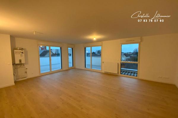 Appartement Rennes 4 pièces - 90.60 m² + Terrasse de 46,38m² - Quartier Sainte Thérèse