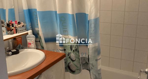 À vendre Appartement 2 pièces 45.65 m² - L'isle-d'espagnac 16340