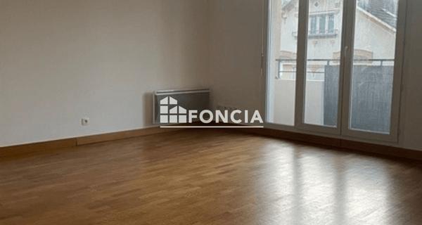 Location Appartement 2 pièces 54 m² - Sannois 95110