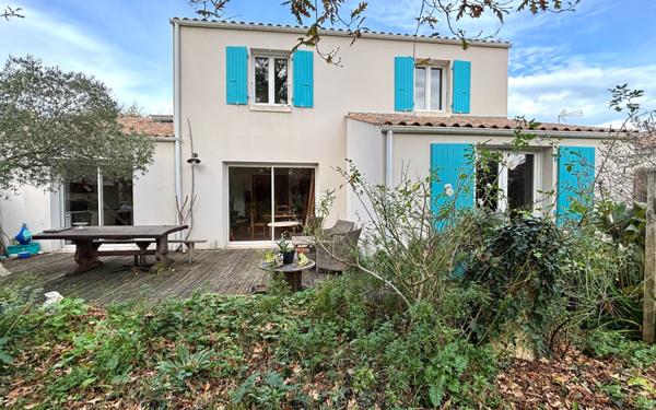 Maison à vendre    5 pièces •  Dolus-d'Oléron