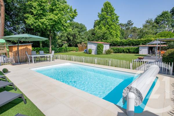 Maison à vendre  6 pièces - 112,92 m2 LE PIAN MEDOC - 33