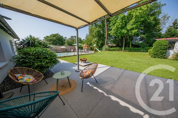 Maison à vendre  6 pièces - 112,92 m2 LE PIAN MEDOC - 33