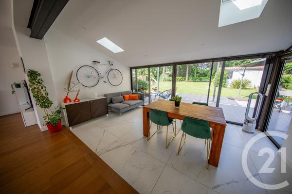 Maison à vendre  6 pièces - 112,92 m2 LE PIAN MEDOC - 33