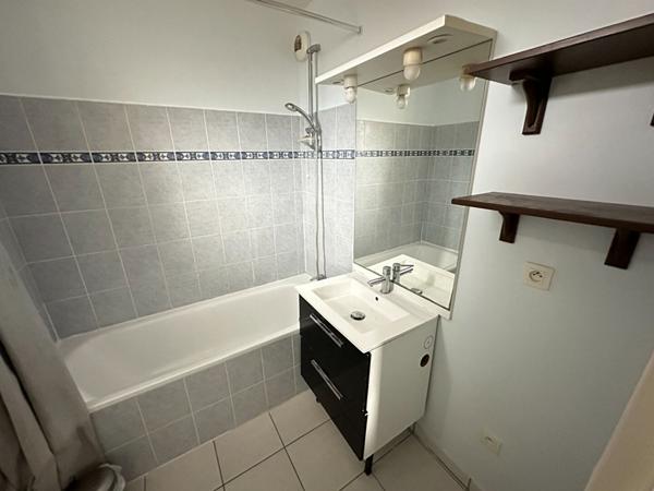 Appartement  2 pièce(s) meublé - 51.75 m2