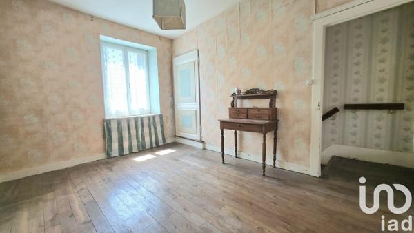 Maison 4 pièces de 105 m² à Arc-en-Barrois (52210)