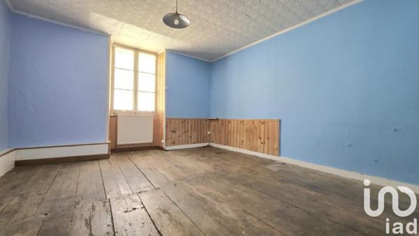 Maison 4 pièces de 105 m² à Arc-en-Barrois (52210)