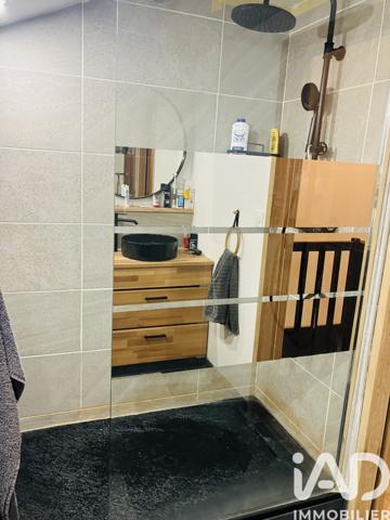 Maison à vendre 5 pièces 94 m² Bourgoin-Jallieu