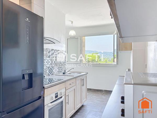 Appartement entièrement rénové avec vue imprenable