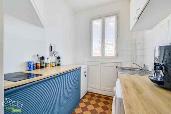 Appartement
         2 pièces
        - 40 m² Exclusivité 300 000 € *