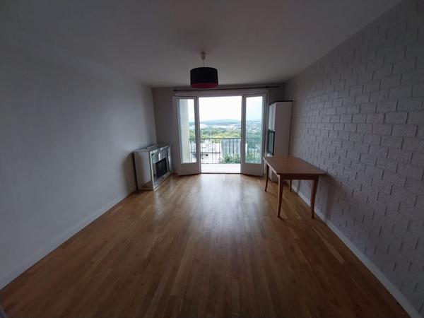 Appartement Meulan En Yvelines 3 pièce(s), 2 chambres