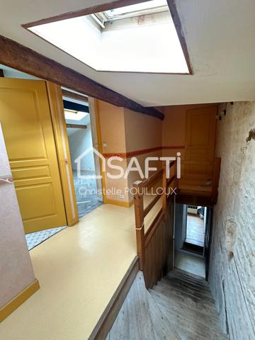 Maison de bourg, 3 chambres, 2 SDB, un garage