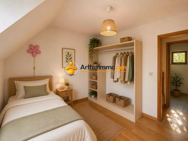 Vente                                                      Maison
                        
                     4 pièces                      80 m2                     à Coulommiers