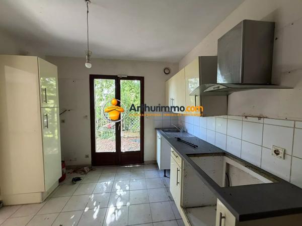 Vente                                                      Maison
                        
                     4 pièces                      80 m2                     à Coulommiers