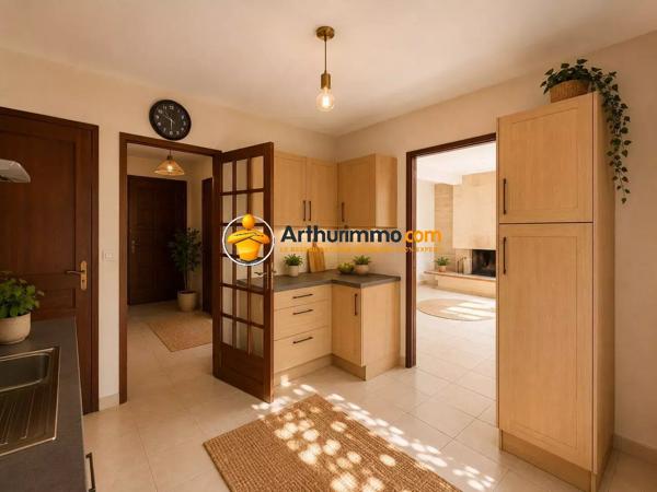 Vente                                                      Maison
                        
                     4 pièces                      80 m2                     à Coulommiers