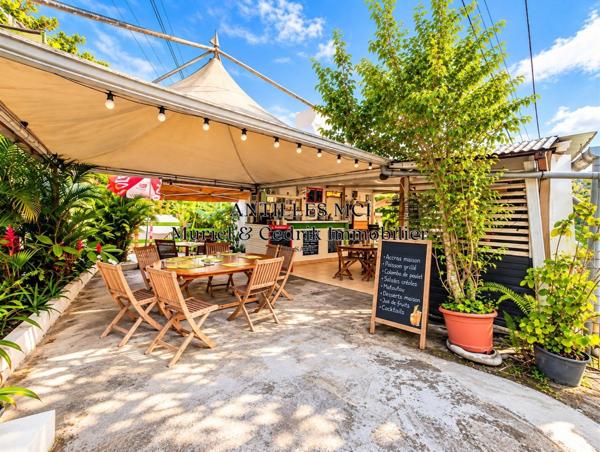 Restaurant reconnu, fort potentiel à Sainte-Luce