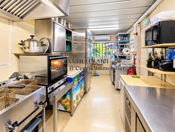 Restaurant reconnu, fort potentiel à Sainte-Luce