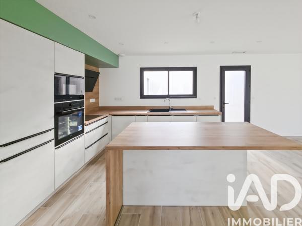 Maison à vendre 5 pièces 115 m² Sauvian