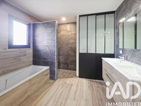 Maison à vendre 5 pièces 115 m² Sauvian