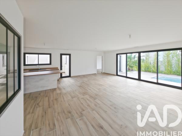 Maison à vendre 5 pièces 115 m² Sauvian