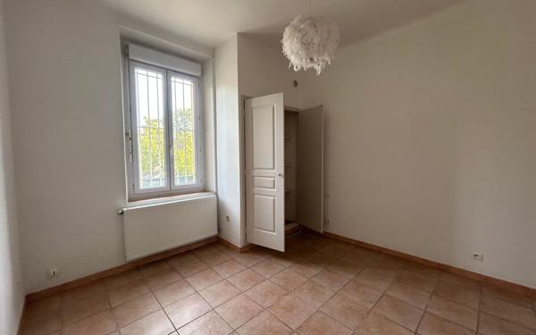 Appartement à louer    2 pièces •  Cavaillon