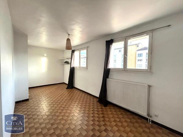 Appartement à louer 1 pièce 32m²
