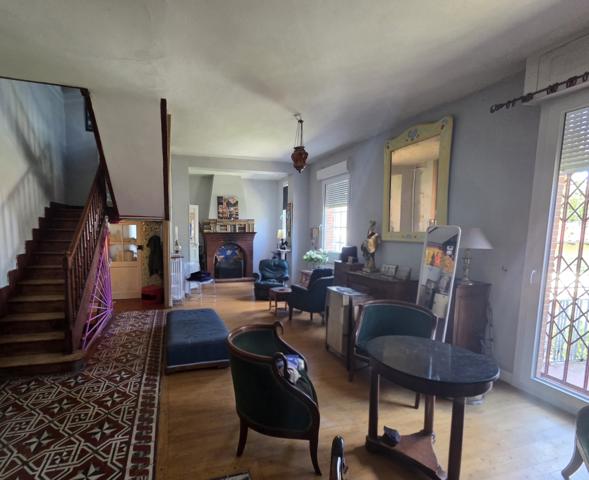 Maison 7 pièce(s) 4 chambre(s) 209.13 m²