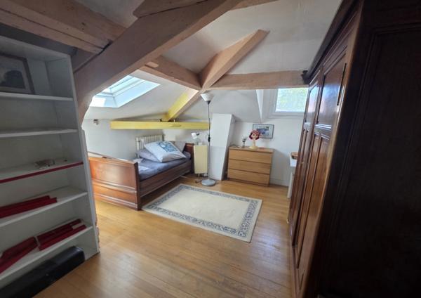 Maison 7 pièce(s) 4 chambre(s) 209.13 m²