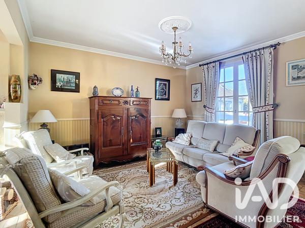 Maison à vendre 6 pièces 130 m² Chevry-Cossigny