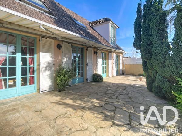 Maison à vendre 6 pièces 130 m² Chevry-Cossigny
